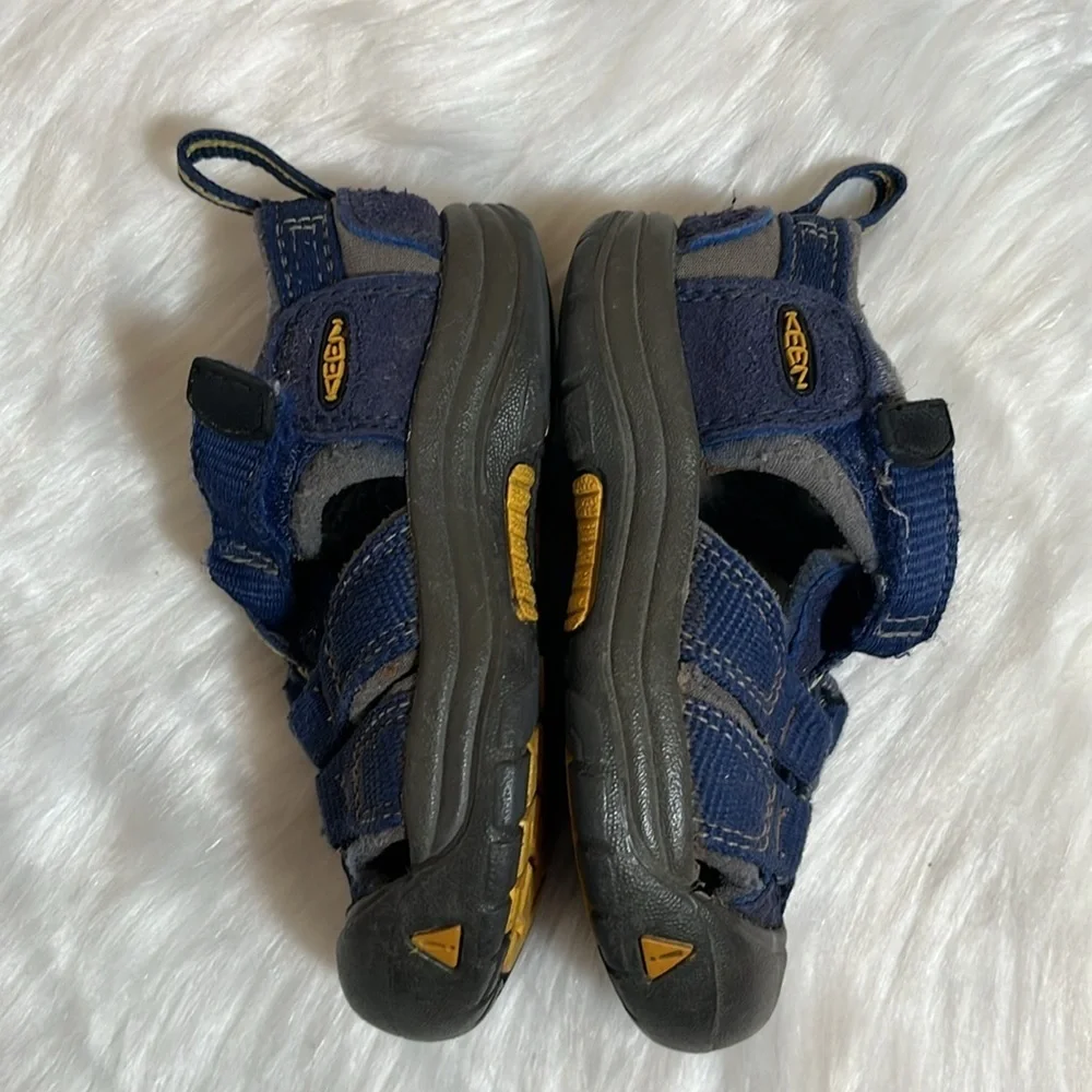 Keen Blue Sandals Water Shoes
